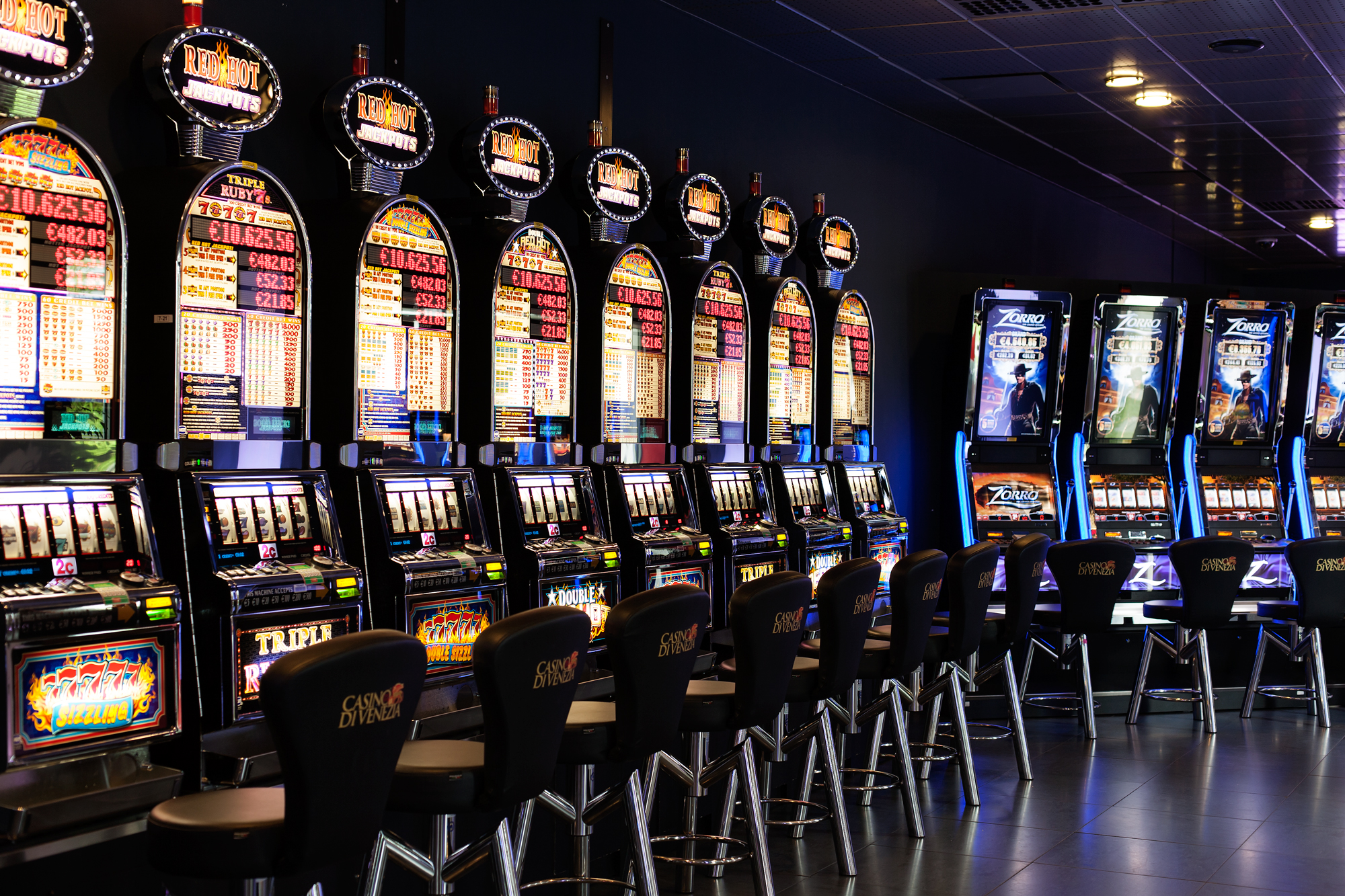 Игровые автоматы киви casino slots. Игровые автоматы. Слоты игровые автоматы. Автомат казино. Интересные игровые автоматы.