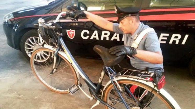 arrestato ladro cesate bicicletta